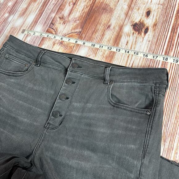 American Eagle HI RISE CROP FLARE Size 20 Short Black Jeans Denim Pants 37x23 - Picture 5 of 11